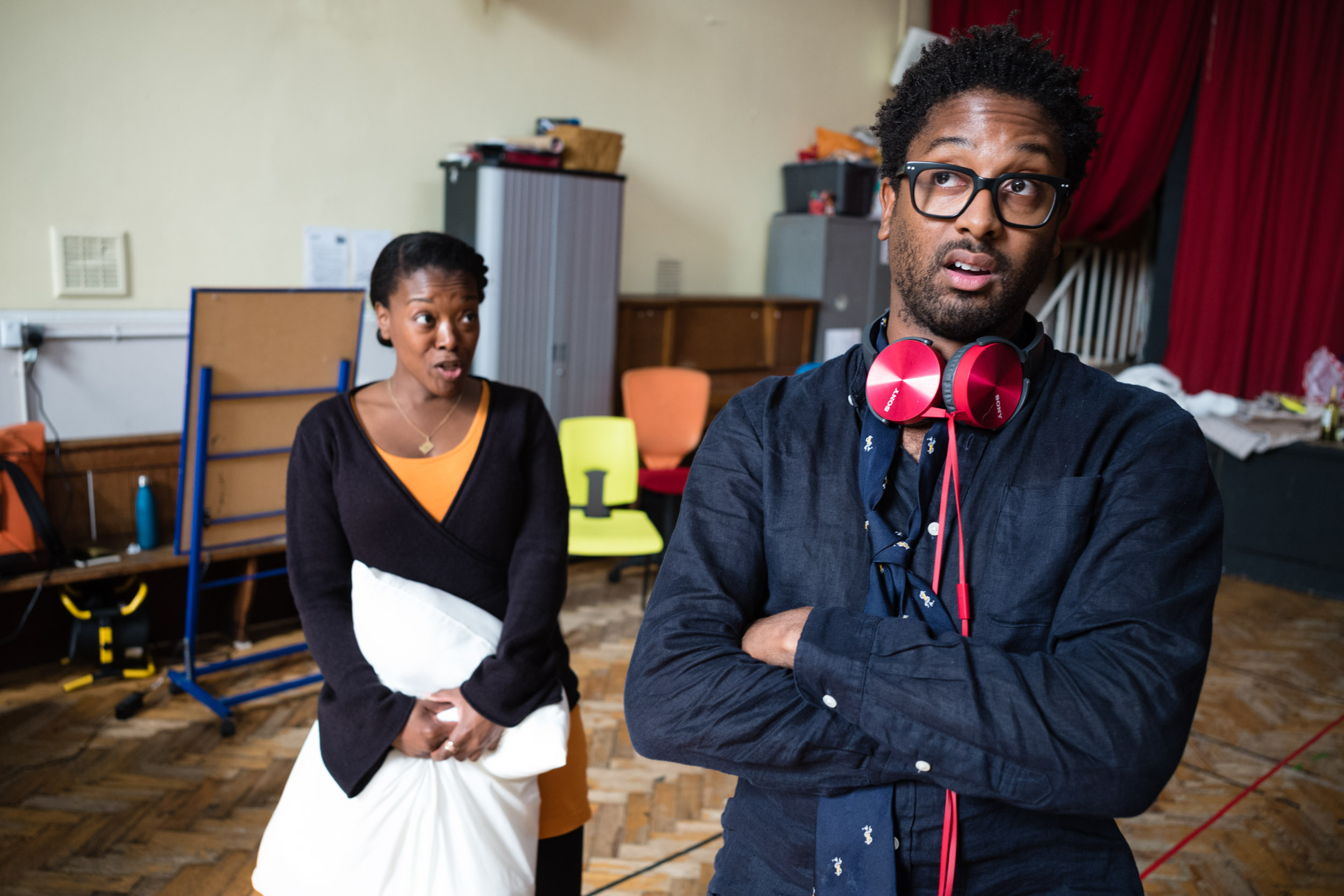 From Left: Abigail Kelly (Pamina), Peter Brathwaite (Papageno)